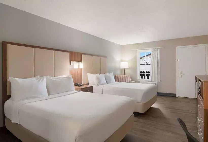 ２ダブルベッドのスタンダードルーム, Surestay Hotel By Best Western Helen Downtown