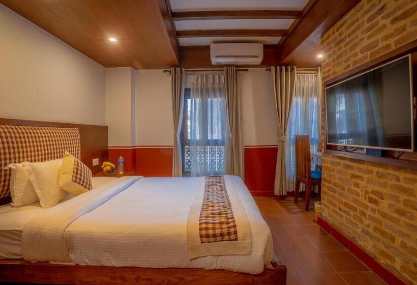 اتاق لوکس, Pahan Chhen   Boutique