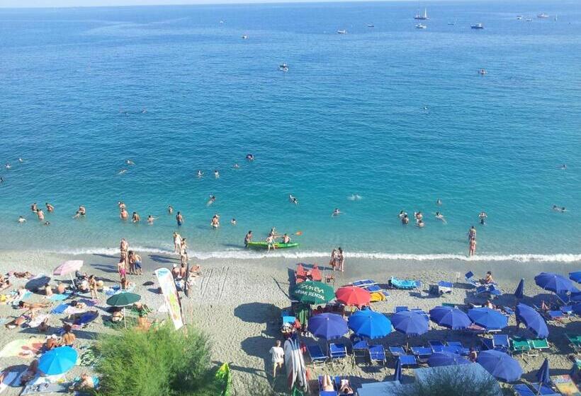 اتاق لوکس با چشمانداز دریا, La Terrazza Sul Mare Affittacamere