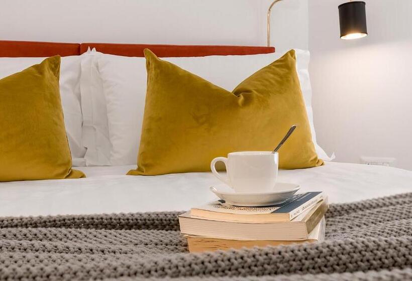 Camera Deluxe, Maison Ottavia