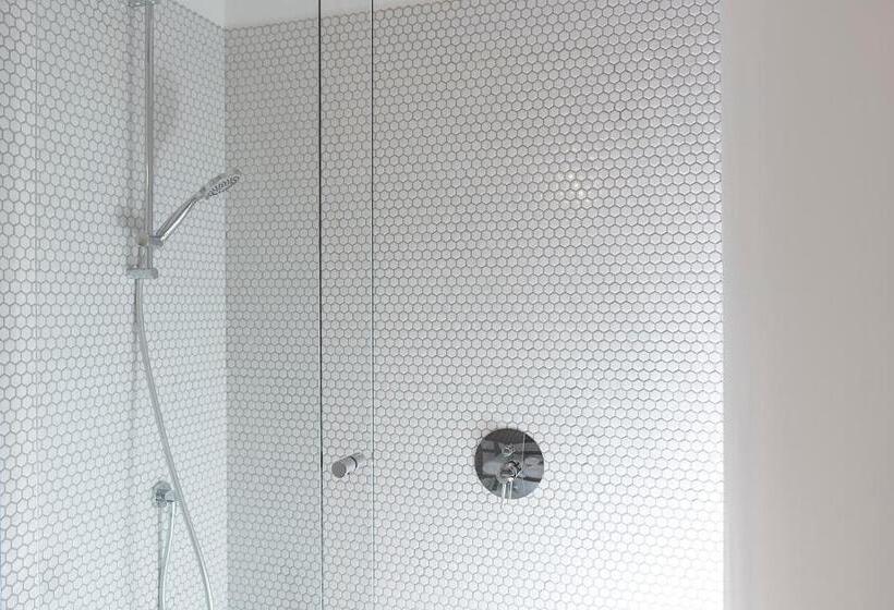 Camera Tripla Standard, Maison Ottavia