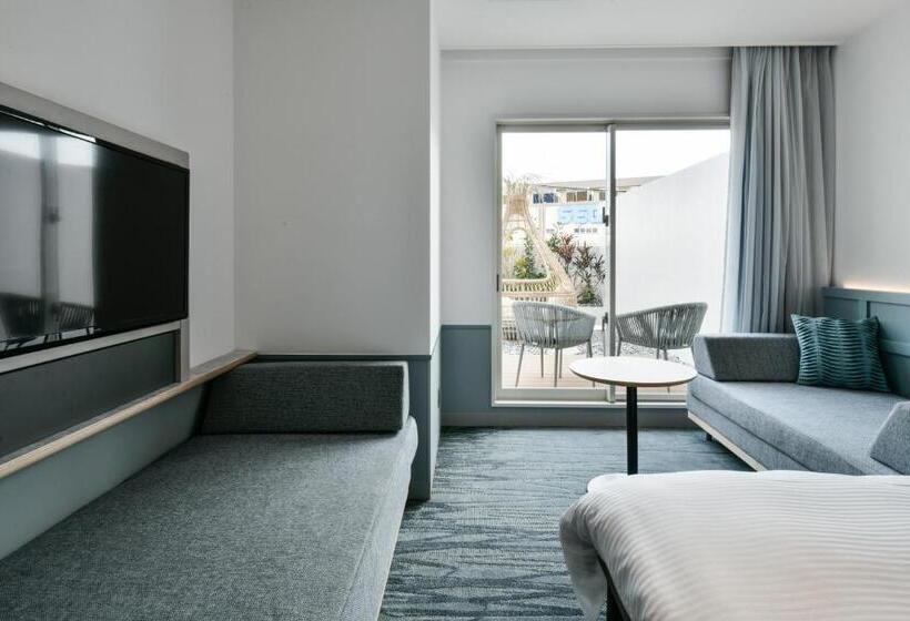 غرفة سوبيريور مطلّة علي الحديقة, Lequ Okinawa Chatan Spa & Resort