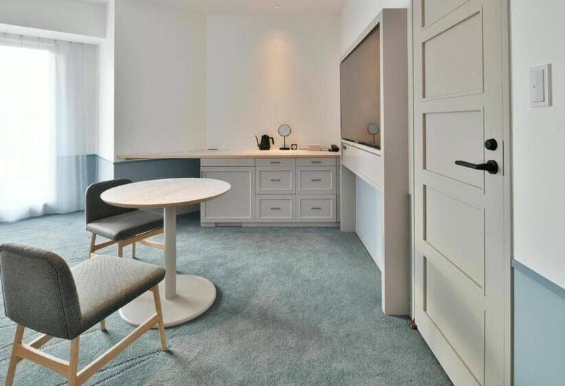 Quarto Triplo Deluxe, Lequ Okinawa Chatan Spa & Resort