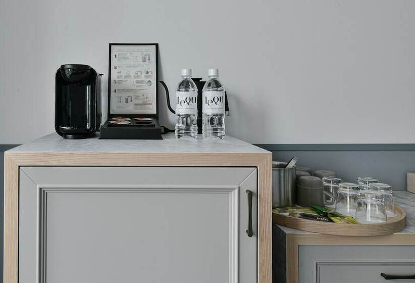 Полулюкс, Lequ Okinawa Chatan Spa & Resort