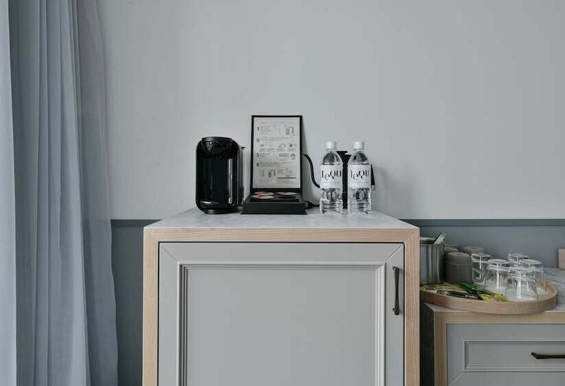 Полулюкс, Lequ Okinawa Chatan Spa & Resort