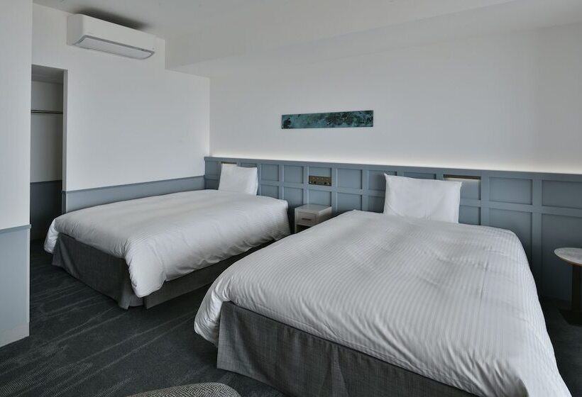 Полулюкс, Lequ Okinawa Chatan Spa & Resort