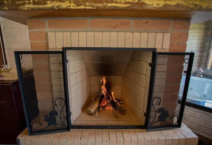 اتاق استاندارد با وان آب گرم, Flores Da Mantiqueira