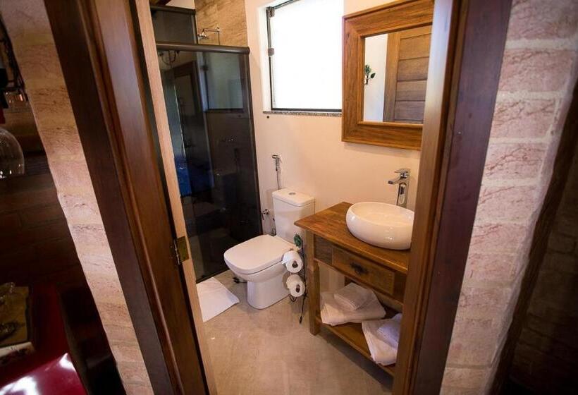 اتاق استاندارد با وان آب گرم, Flores Da Mantiqueira