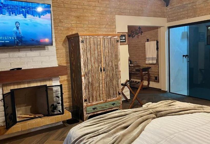 اتاق لوکس, Flores Da Mantiqueira