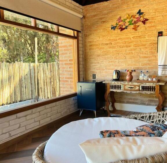 اتاق لوکس, Flores Da Mantiqueira