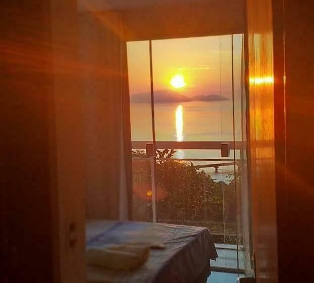 Номер Deluxe Вид на Море, Pousada Alto De Junqueira