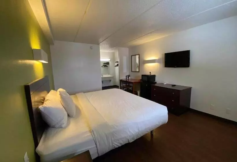 Deluxe-huone King-vuode, Skylight Inn Willoughby Cleveland Mentor