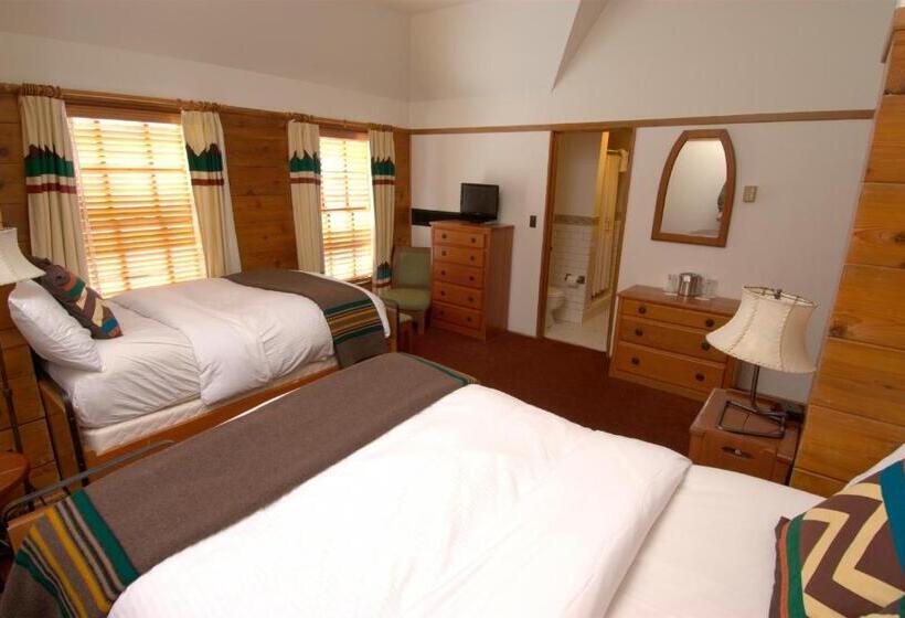 Háromágyas Standard Szoba, Timberline Lodge