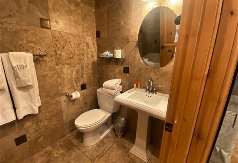 Апартаменты 1 Спальня, Treasure Mountain Inn