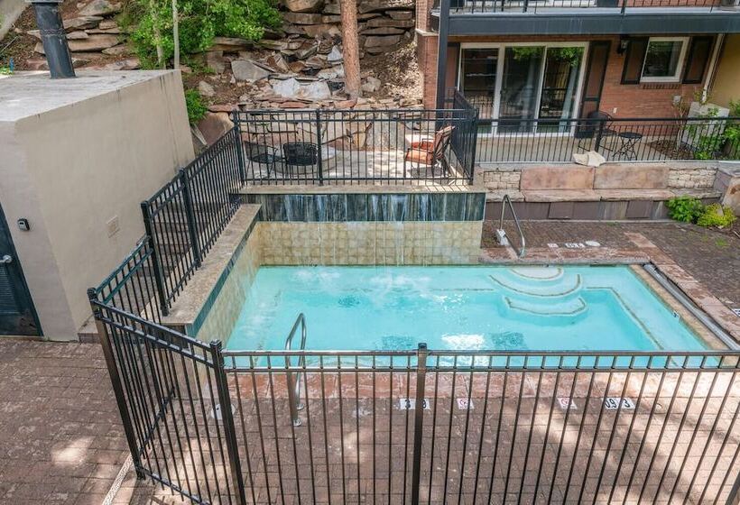 1ベッドルームアパートメント, Treasure Mountain Inn