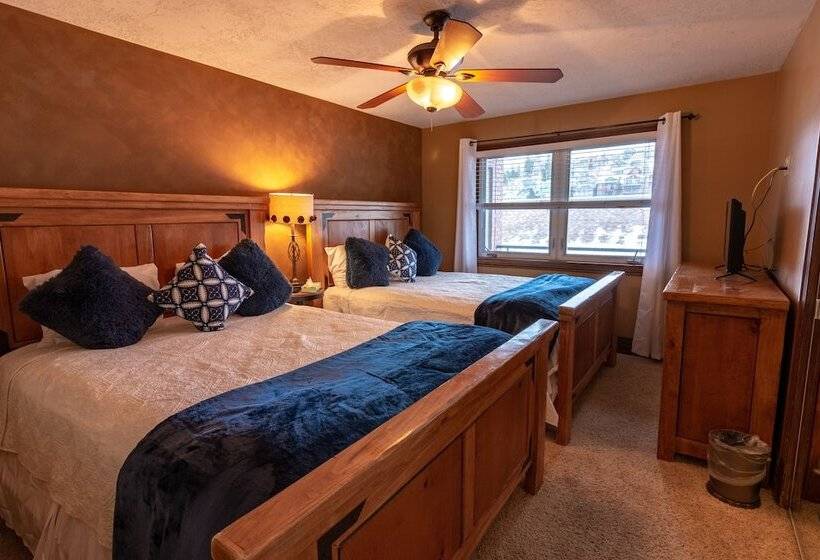 Апартаменты 2 Спальни, Treasure Mountain Inn