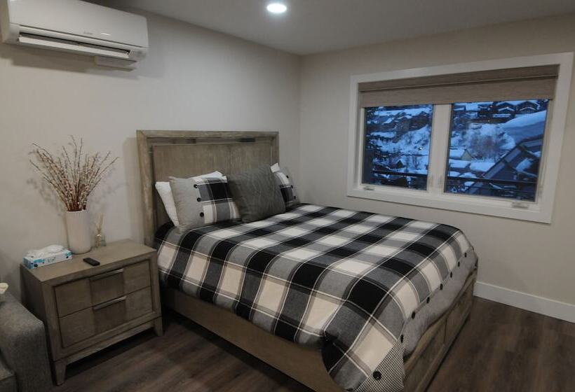 2ベッドルームアパートメント, Treasure Mountain Inn