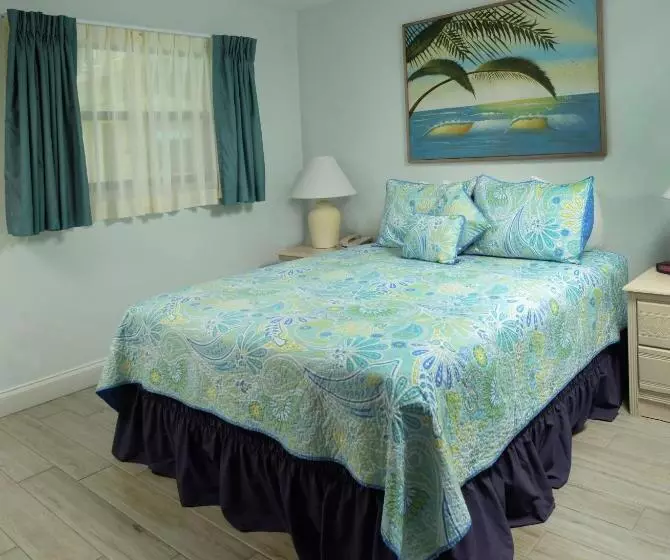 オーシャンビュースイート, Tuckaway Shores Resort