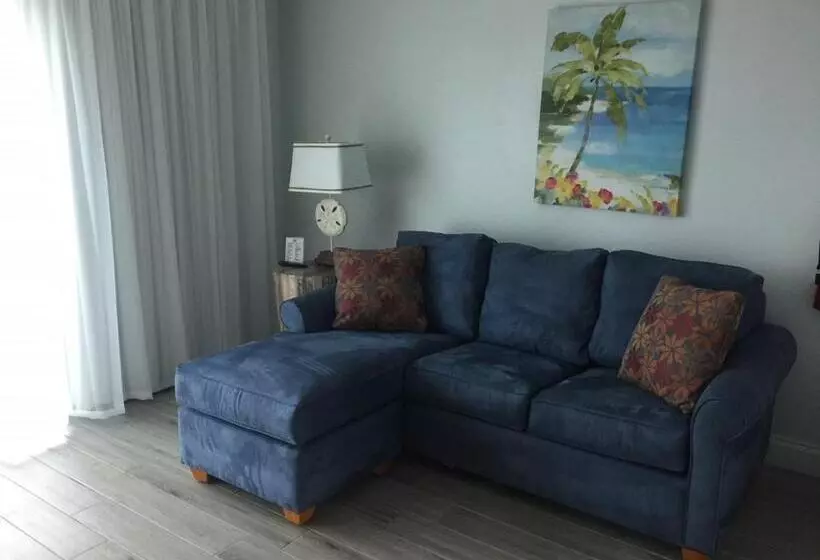 キングサイズベッドのスイートルーム, Tuckaway Shores Resort