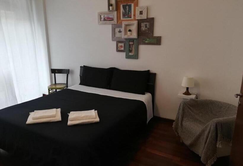 اتاق استاندارد, De Rossi Holiday