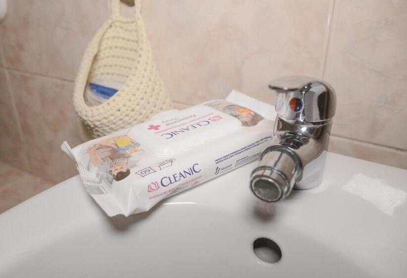 اتاق استاندارد, De Rossi Holiday