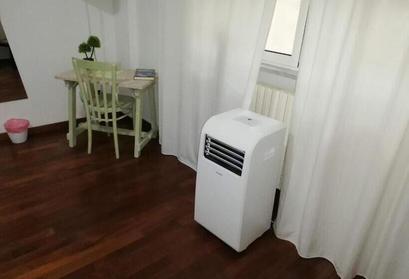 آپارتمان 2 خوابه, De Rossi Holiday