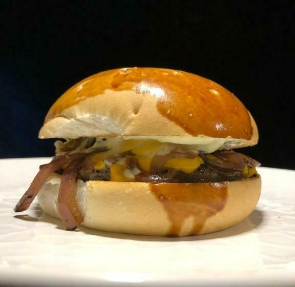 豪华洋房, Luar Do Leão Bungalow