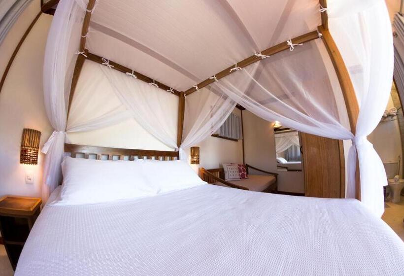 豪华洋房, Luar Do Leão Bungalow