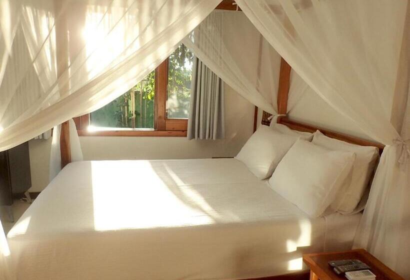 豪华洋房, Luar Do Leão Bungalow