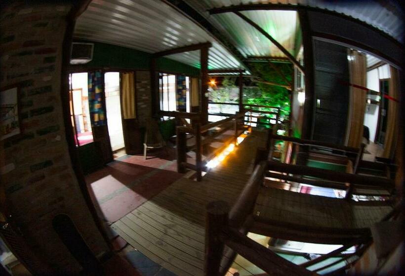 经济型三人房间, Tree Park Cambury