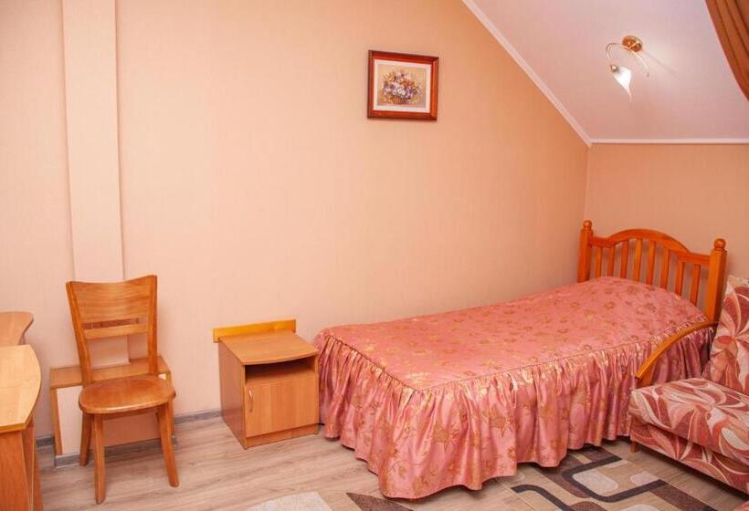 スタンダードルーム, Piligrim 3