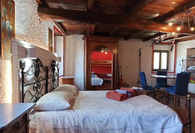 חדר סטנדרט לארבעה, Casa Olmi