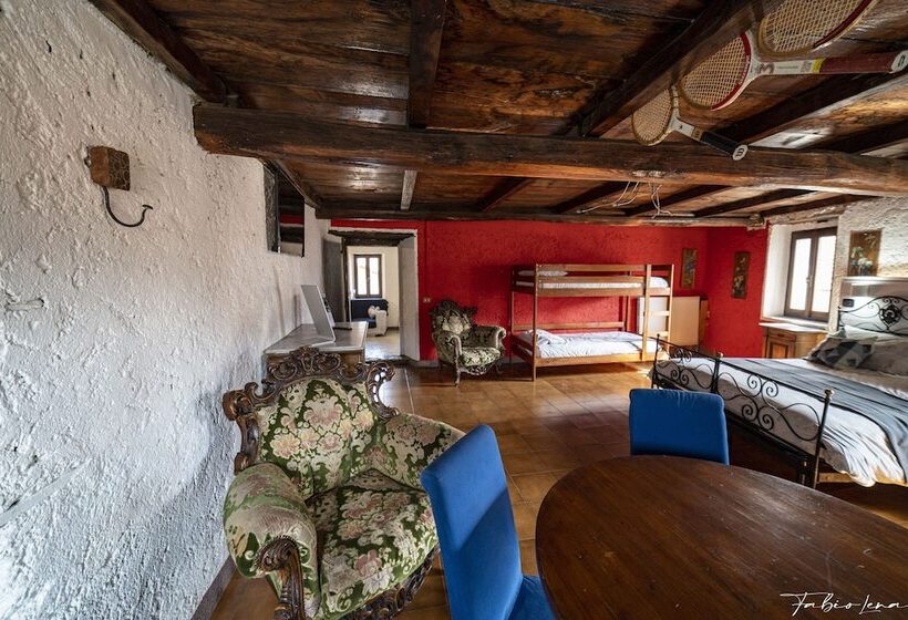 חדר סטנדרט לארבעה, Casa Olmi