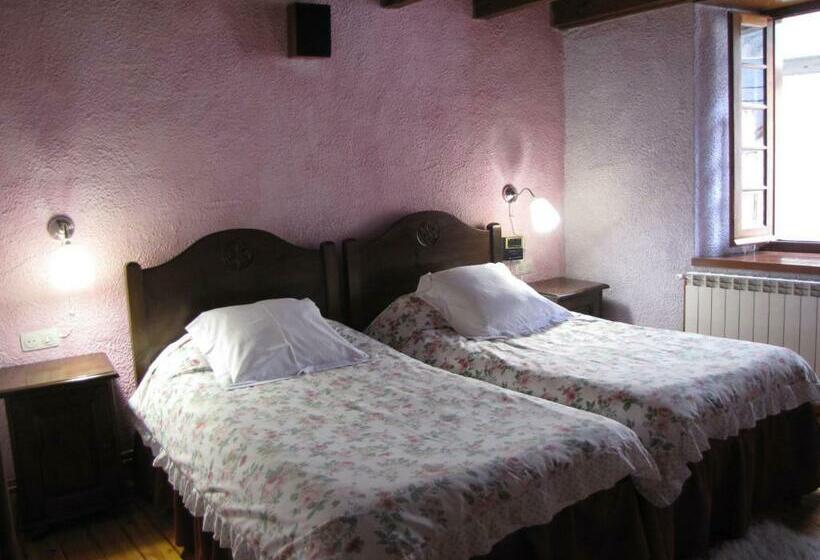 חדר סטנדרט, Hostal Plaça Garós