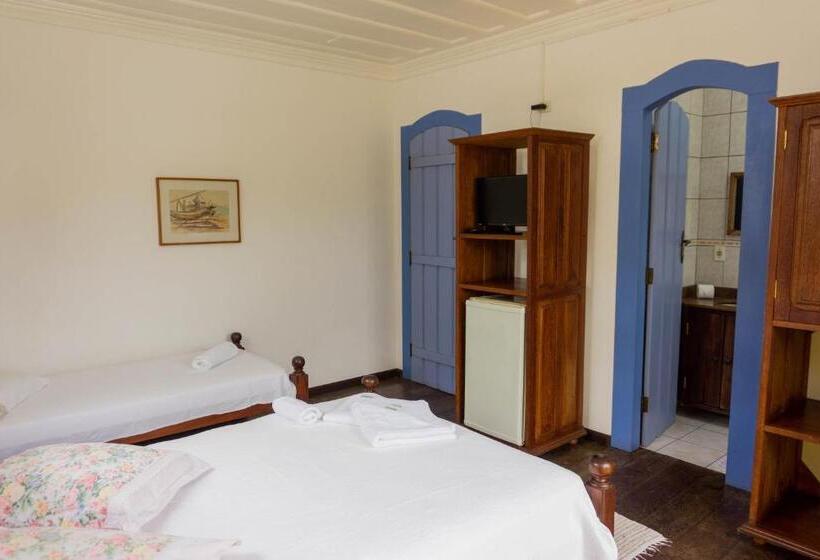 Трехместный Номер Стандарт Вид на Сад, Pousada água Viva