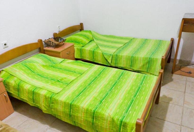 اتاق استاندارد, Rooms Sijak