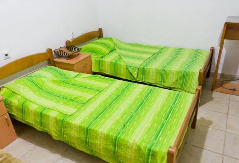 اتاق استاندارد, Rooms Sijak