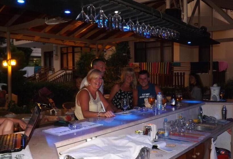 带1个卧室的公寓, üstün Apart