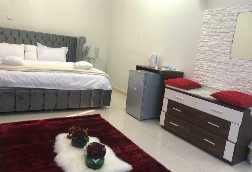 اتاق اکونومی, Tafadal