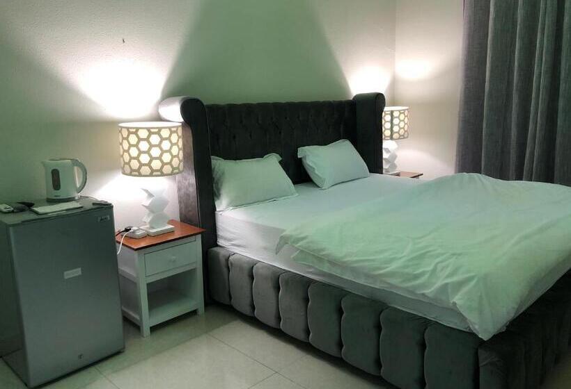 اتاق لوکس, Tafadal