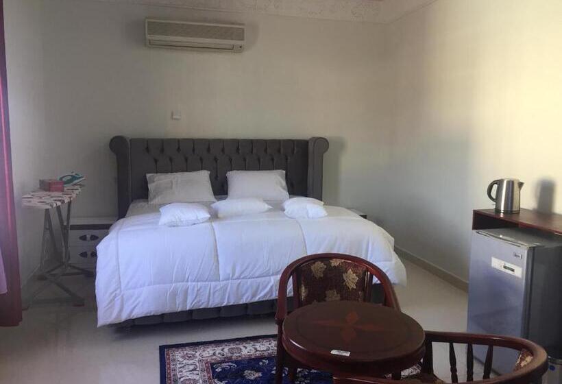 اتاق اکونومی, Tafadal