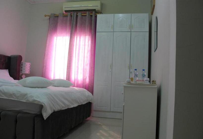 اتاق لوکس, Tafadal