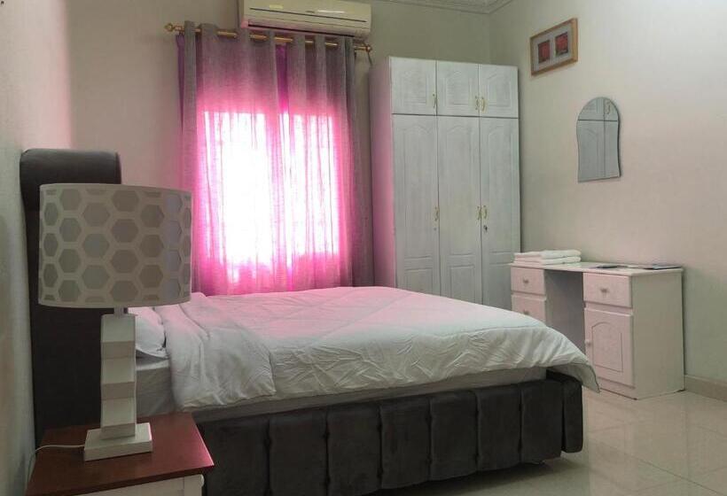 اتاق لوکس, Tafadal