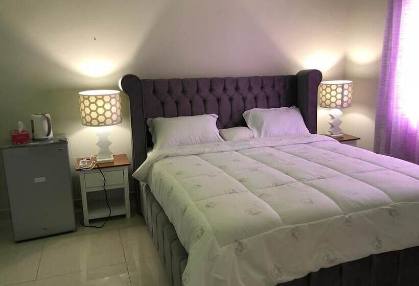 اتاق لوکس, Tafadal