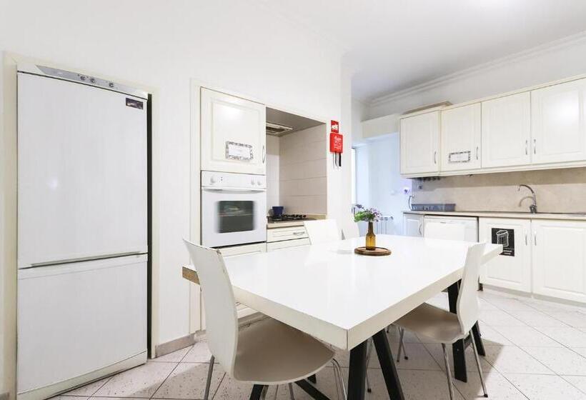 اتاق استاندارد با سرویس بهداشتی مشترک, Lisbon Silver Flower   Flat In Lisbon Center