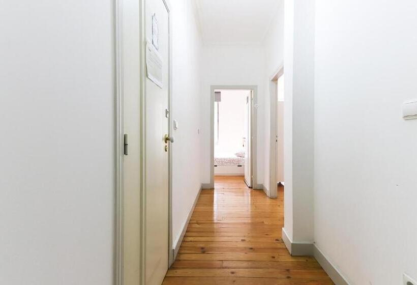 آپارتمان سوپریور 1 خوابه, Lisbon Silver Flower   Flat In Lisbon Center
