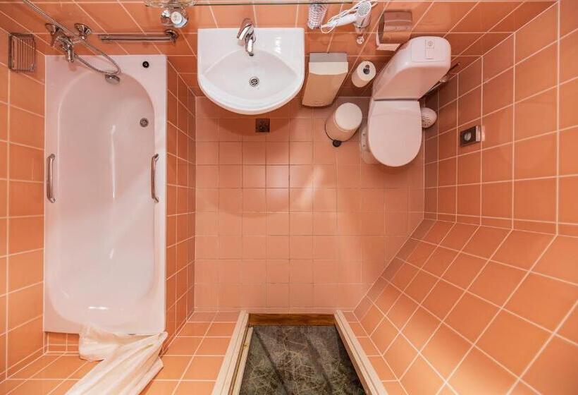 اتاق استاندارد با بالکن, Vila Ieva