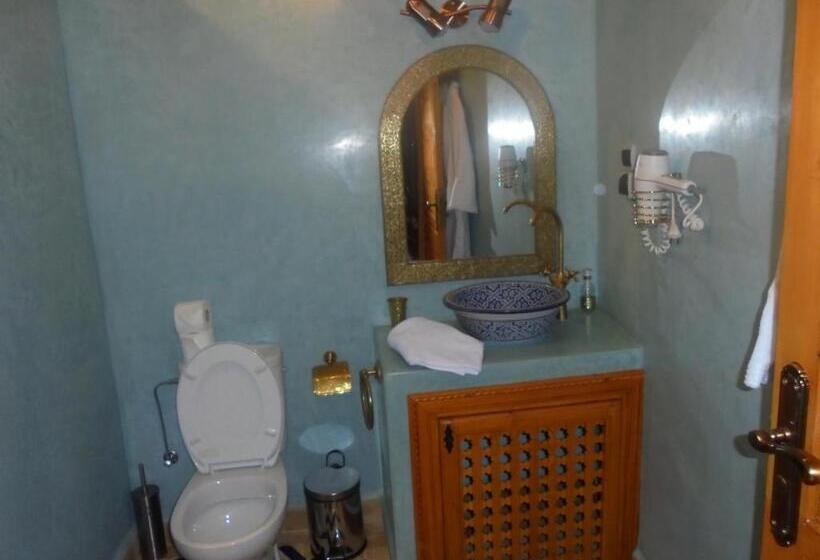 اتاق اجرایی سه نفره, Riad Villa Sidi Baba
