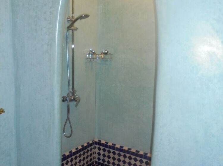 اتاق اجرایی سه نفره, Riad Villa Sidi Baba