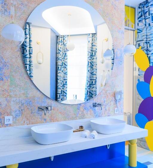 اتاق لوکس با تخت بزرگ, Vilacrosse Boutique Inn